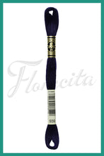 Cargar imagen en el visor de la galería, DMC 937 - 3744