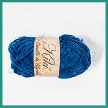 Cargar imagen en el visor de la galería, Hilaza Kiki Chenille