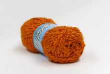 Cargar imagen en el visor de la galería, Estambre Espuma