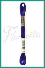 Cargar imagen en el visor de la galería, DMC 744 - 936