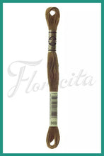 Cargar imagen en el visor de la galería, DMC 744 - 936